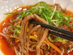 -洪霞餐馆