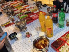 -玩坞轰趴馆·户外团建聚会主题生日派对馆(世豪广场店)