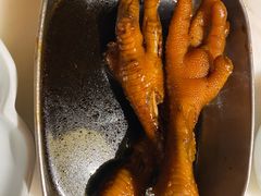 弄堂里的卤鸡爪-弄堂里(西溪龙湖天街店)