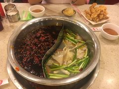 -朱氏胖子烂火锅(洪崖洞店)