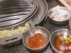 -GOGIYA·咕叽吖韩国传统烤肉店(东方新天地店)
