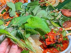 -平娃三宝烧烤·面食(南小街店)