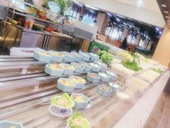 -新艺自助美食城(中山路店)