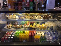 面包甜点陈列柜-穆拉诺餐厅(上海玻璃博物馆店)