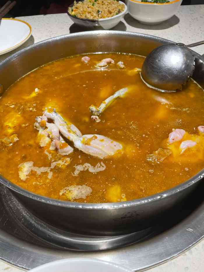 禄合门美蛙火锅(太古里店)