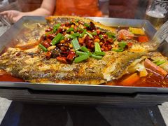 -鸣记脆皮烤鱼·海鲜烤鱼(马栏店)