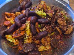 -嘎嘎鸭下巴·爆辣干锅(明教寺店)