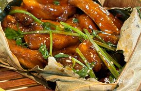 Secret-Recipe Lotus Leaf Steamed Spare Ribs
