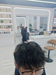 -尤司男士国潮理发馆