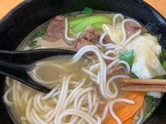 -三千粉牛肉米粉(来客茂店)