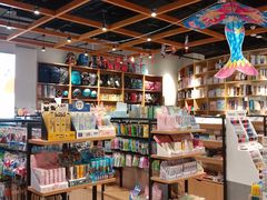 -新华书店(印象城店)