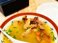 -天鹅到家·保姆月嫂育儿嫂(龙华店)