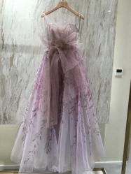 -南京宝娜嫁衣婚纱礼服馆(中央路店)