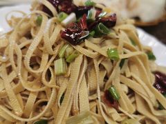 -超越炭火牛蛙火锅鸡(河东店)