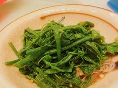巧拌丝瓜尖-嘉陵楼馋嘴城(簋街总店)