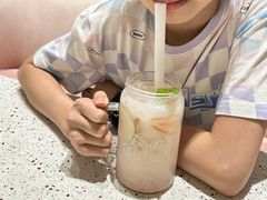 草莓椰乳气泡水-BossBabe亲子餐厅(金光华广场店)