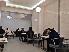 -凤凰路何眼镜香辣蟹(花果园店)