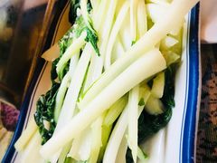 田园时蔬-刘姐啤酒鱼民族演艺餐厅(西街总店)