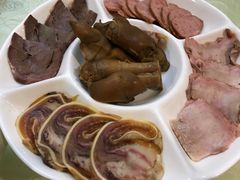 -黄家饺子东北特色菜馆(湖滨商业街店)