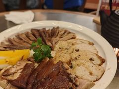 -潮界(LU·ONE凯德晶萃广场店)