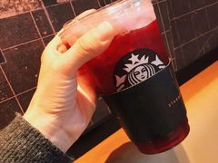 冰摇红梅黑加仑茶-星巴克(苏州诚品店)