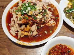 -中和裴氏蹄花(府河路店)
