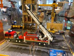 -乐高授权专卖店(新北万达店)