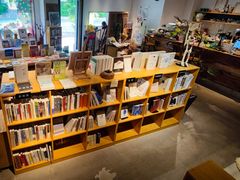 零售区-光舍(香榭里花园店)