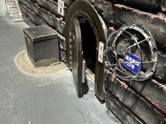 -屋有岛沉浸游戏旗舰店(中山公园店)