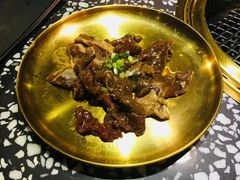 -黑牛の場烤肉(摩天活力城店)