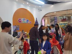 -卡通派潮品玩具折扣仓(青岛新城吾悦广场店)