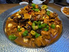 -俭寨大盘鸡·手抓肉·烧烤新疆菜(乌苏路店)