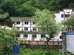 -西岭雪山大飞水景区