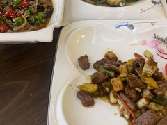 -花潮料理艺食馆(成都万象城店)