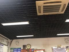 大堂-清真永恒华威肉饼(潘家园店)