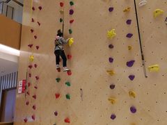 -ROCKPLUS攀岩馆(环宇城店)