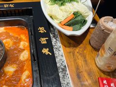 -老牌坊云南鱼豆花火锅(哈西万达店)