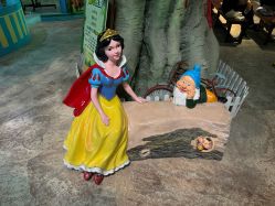 -酷嗒动物文化乐园(cutezoo西溪乐天城店)