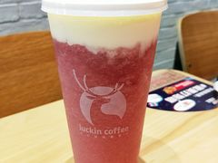 芭乐芝士红宝石茶-瑞幸咖啡(平安滨江金融中心店)