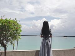 -三亚湾海居铂尔曼度假酒店