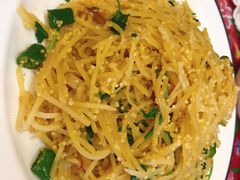 -闯关东东北农家菜(崂山石老人店)