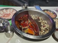 -憨铁匠老火锅(龙岗万科里店)