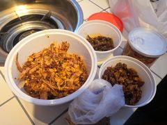-鑫记婆婆兔·成都特产·兔头手撕兔(太古里店)