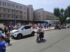 -秦皇岛市西港路小学