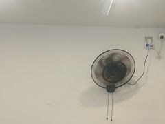 -月亮房·白斩鸡(娄山关路店)