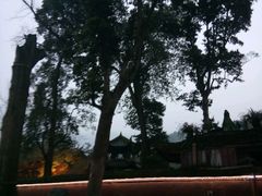 -峨眉山报国寺
