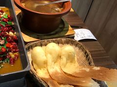 -有红鸡毛店·川菜(建设路店)