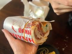 -Bánh Mì Huynh Hoa