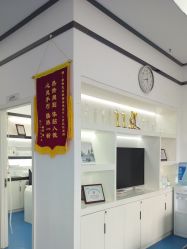 -蕾特恩专业祛痘·皮肤管理