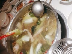-八合里牛肉火锅(上海世茂广场店)